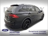 Used 2023 Volkswagen Tiguan SE R-Line image 3