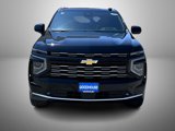 New 2025 Chevrolet Suburban High Country image 2