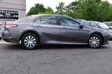Used 2020 Toyota Camry LE image 4