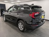 Used 2023 GMC Terrain SLE w/ Driver Convenience Package image 6