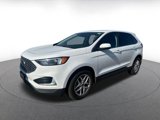 Used 2024 Ford Edge SEL image 3