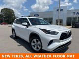 Used 2023 Toyota Highlander L image 3