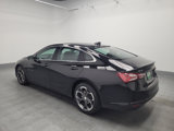 Used 2022 Chevrolet Malibu LT image 3