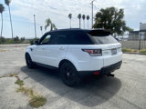 Used 2014 Land Rover Range Rover Sport SE image 2