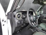 New 2025 Jeep Gladiator Mojave image 3