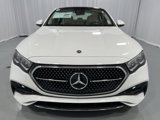 New 2025 Mercedes-Benz E 350 4MATIC Sedan image 3