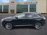 Used 2022 Lincoln Nautilus Reserve w/ Equipment Group 202A image 4