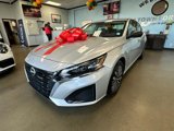 Used 2024 Nissan Altima 2.5 SV image 6