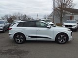 New 2025 Audi Q6 e-tron Prestige image 2