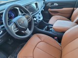 New 2025 Chrysler Pacifica Pinnacle image 6