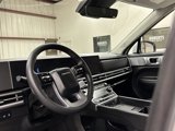 Used 2025 Hyundai Santa Fe SEL w/ Tow & Go Package image 6