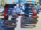 Used 2018 Volvo XC90 T6 Momentum w/ Convenience Package image 3