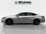 Used 2023 Lexus ES 250 w/ Premium Package image 2