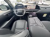 New 2025 INFINITI QX80 Luxe image 2