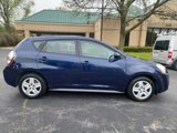 Used 2009 Pontiac Vibe w/ Preferred Package image 3