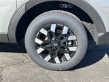 New 2025 Hyundai Santa Cruz SE image 5