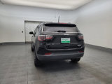 Used 2018 Jeep Compass Latitude image 6