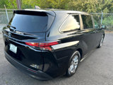 Used 2022 Toyota Sienna LE image 5
