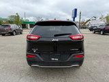 Used 2016 Jeep Cherokee Limited image 4