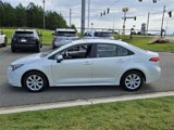 Used 2025 Toyota Corolla XLE image 4