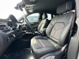 Used 2024 Porsche Macan image 5