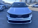 Used 2023 Kia Sorento EX image 3