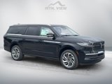 New 2025 Lincoln Navigator L Reserve image 2