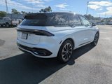 New 2025 Lincoln Nautilus Reserve image 4