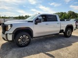 New 2025 GMC Sierra 2500 Denali Ultimate image 2