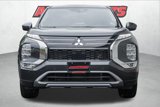 New 2025 Mitsubishi Outlander SE image 2