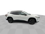 Certified 2024 Chevrolet Trax RS w/ Sunroof Package image 5