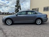 Used 2017 Volkswagen Passat 1.8T SE w/ SE Lighting Package image 5