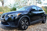 Used 2018 Nissan Kicks SV image 3