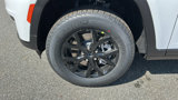 New 2025 Jeep Grand Cherokee L Altitude image 5