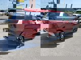 New 2026 Kia Carnival EX image 4