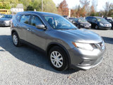 Used 2015 Nissan Rogue S image 4