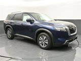 New 2025 Nissan Pathfinder SL image 2