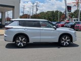 New 2025 Mitsubishi Outlander SEL image 2