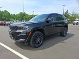 Used 2024 Jeep Grand Cherokee Summit image 3