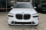 Used 2025 BMW X7 xDrive40i w/ Premium Package image 2
