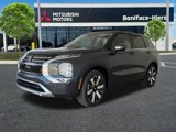 New 2025 Mitsubishi Outlander SE image 3