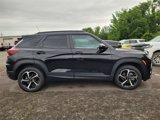 Used 2023 Chevrolet TrailBlazer RS w/ Sun and Liftgate Package image 2