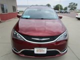 Used 2019 Chrysler Pacifica Touring-L Plus w/ Advanced Safetytec Group image 4