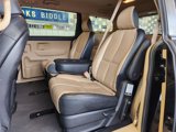 Used 2018 Kia Sedona LX w/ LX Essentials Premium Package image 6