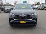 Used 2022 Toyota Highlander Limited image 3