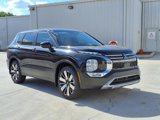 New 2025 Mitsubishi Outlander SE image 5