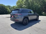 New 2025 Jeep Grand Cherokee Altitude image 3