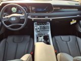 New 2025 Hyundai Palisade Calligraphy image 3