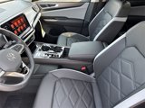 New 2025 Volkswagen Atlas Peak Edition SE image 5