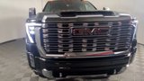 New 2025 GMC Sierra 2500 Denali w/ Denali Reserve Package image 4